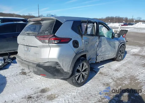 2021 Nissan Rogue Sv Intelligent Awd z USA, uszkodzony, nr VIN 5N1AT3BB3MC770205